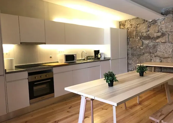 Onefam Ribeira Hostal