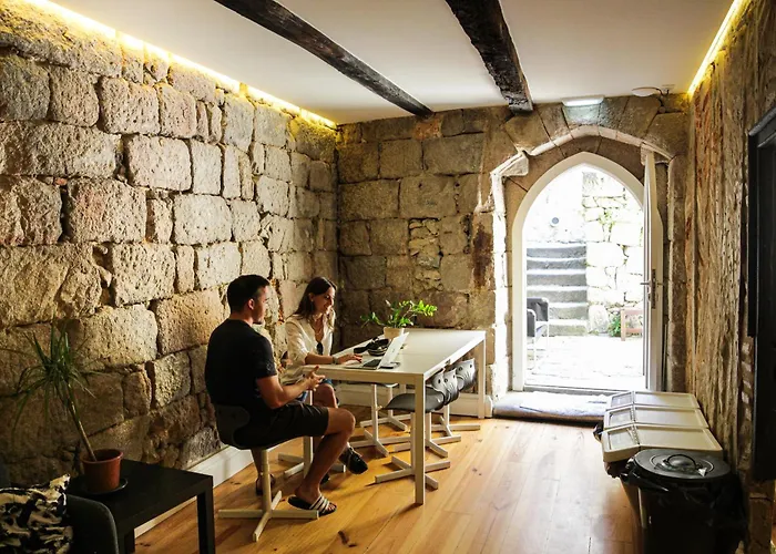 Onefam Ribeira Hostel Porto