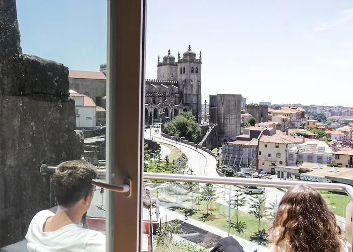 Onefam Ribeira 포르투